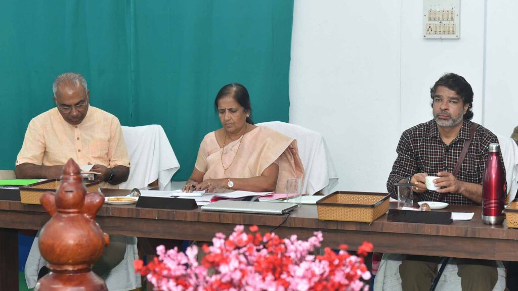 NAAC Peer Team Visit-Day 2 (21)