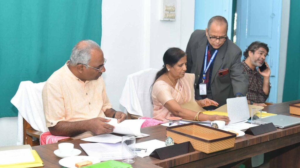 NAAC Peer Team Visit-Day 2 (22)